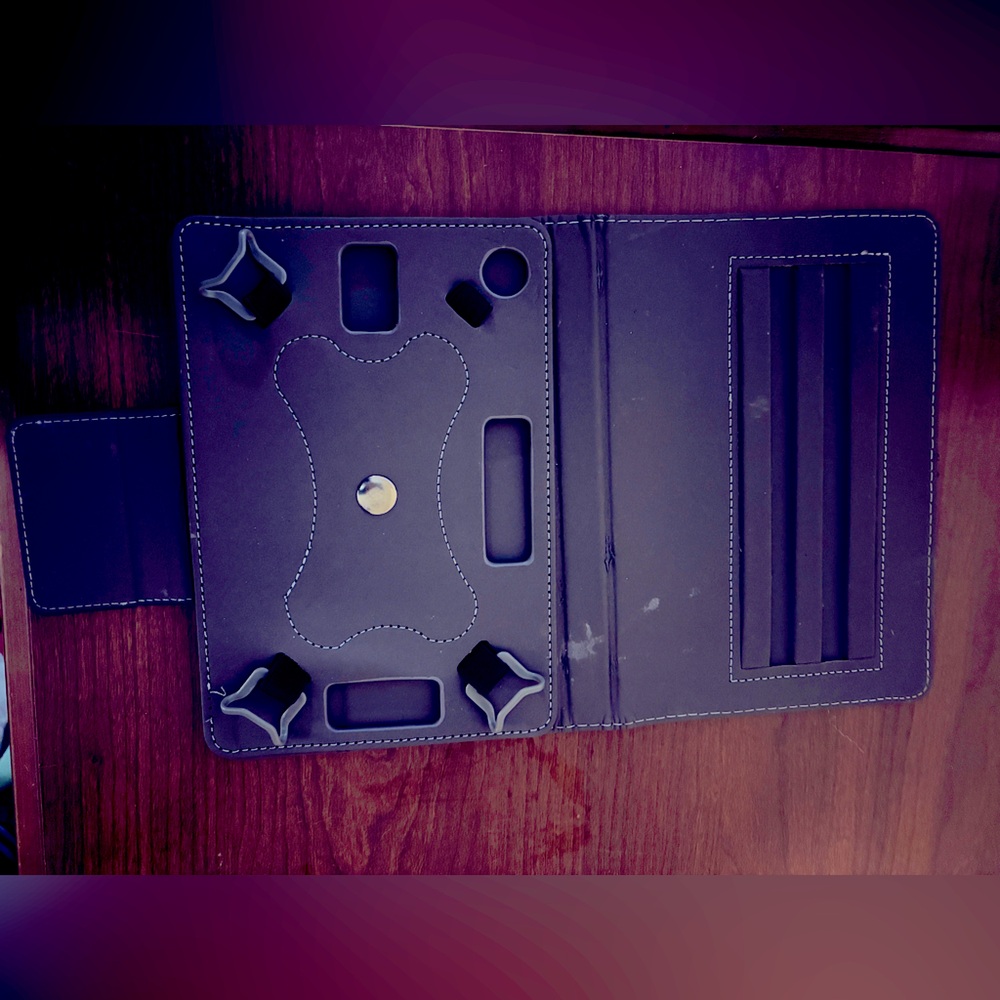 Leather 7-8” tablet case